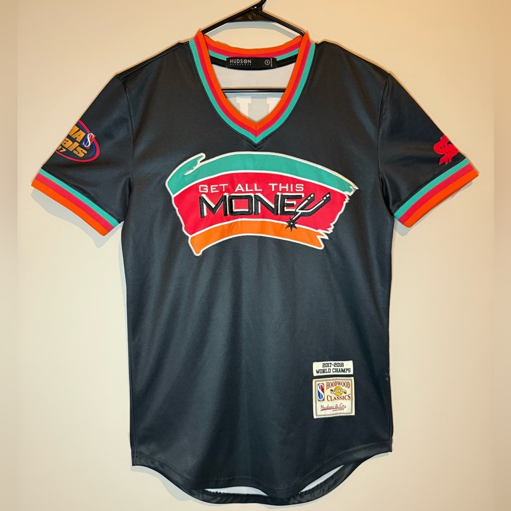 Hudson Jeans Black Multicolor Graphic Jersey